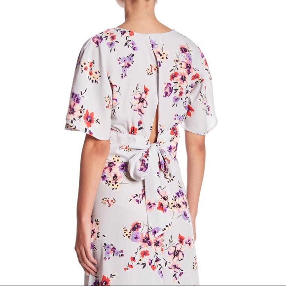 Floral Crop Top Front Tie, Size L - Picture 2 of 6